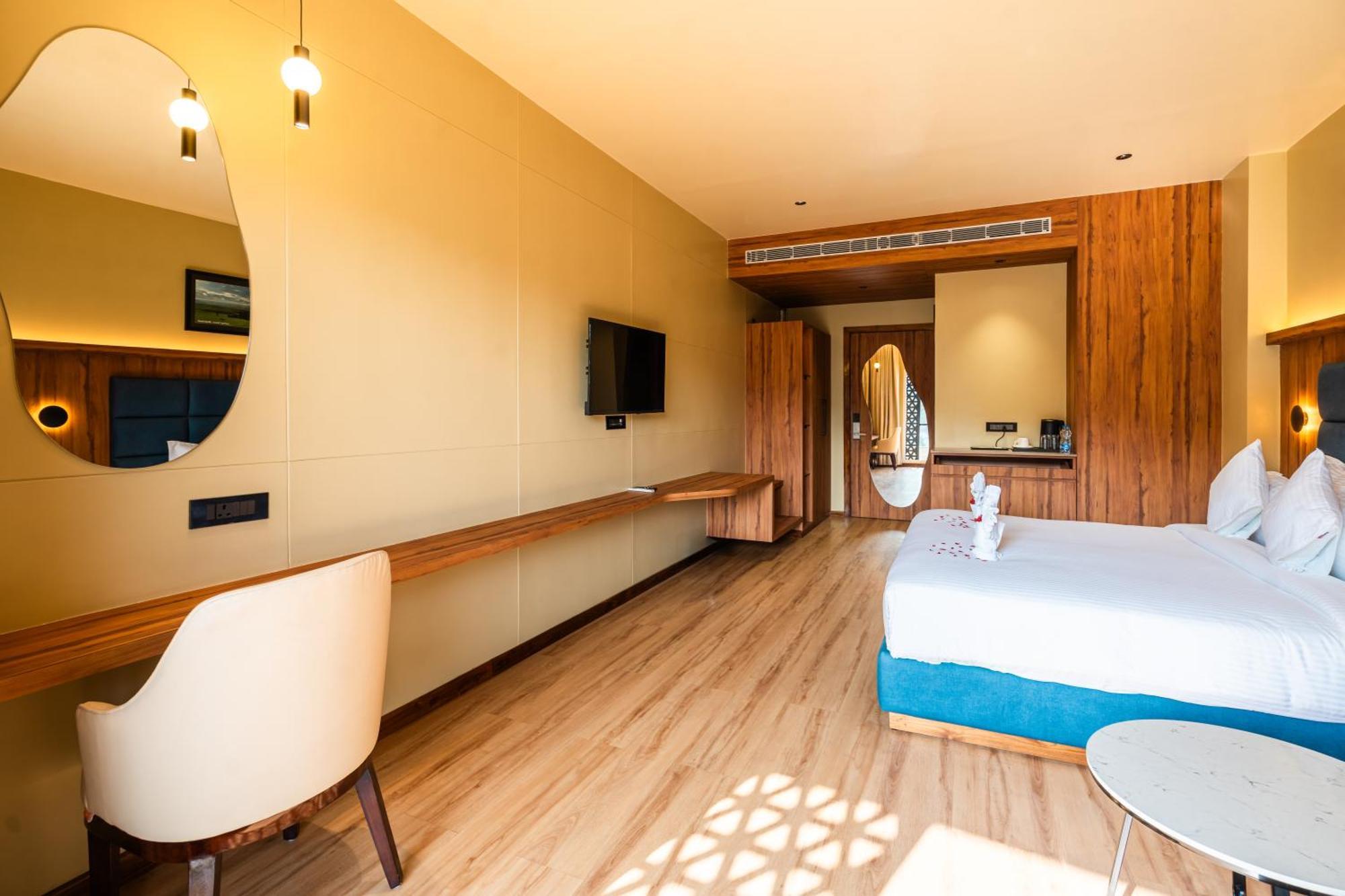 The White Rock Inn & Dine Shillong Extérieur photo